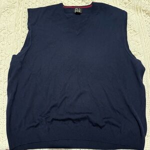 Jos. A. Bank Men's Navy Blue V-Neck Sweater Vest